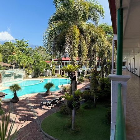 Dottie'S Place Hotel & Restaurant Butuan City Exterior photo